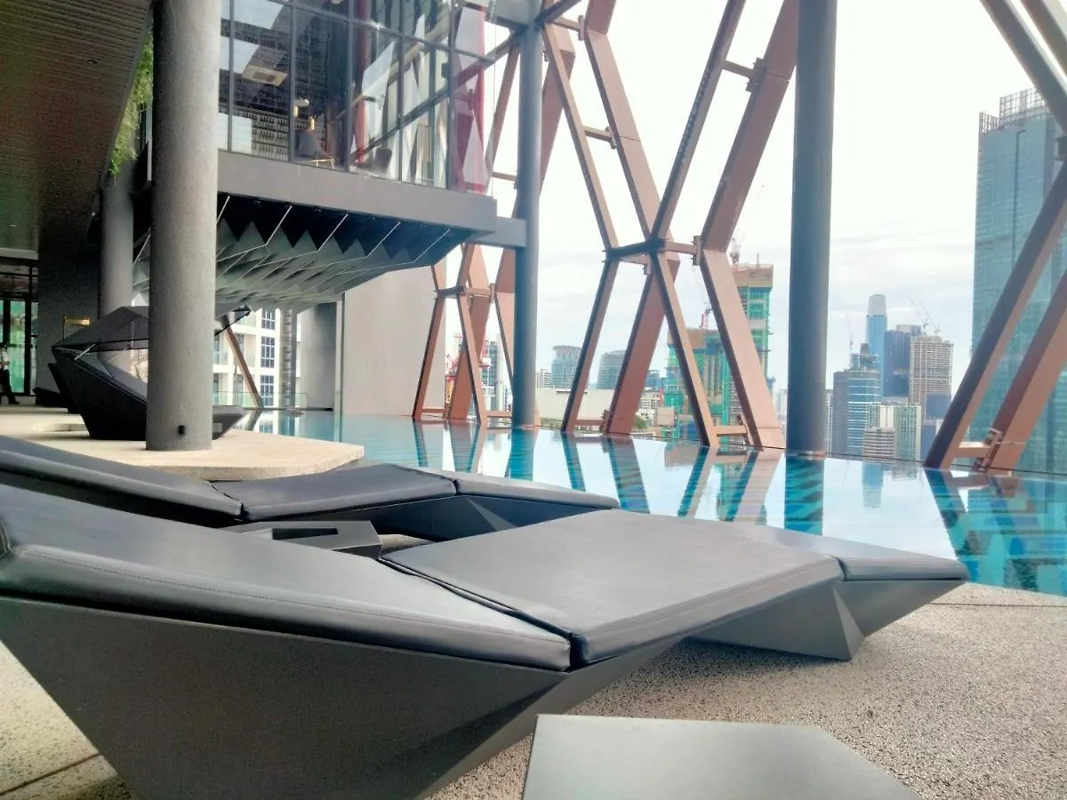 Scarletz Suites Klcc I Homebrickz Kuala Lumpur 0*,