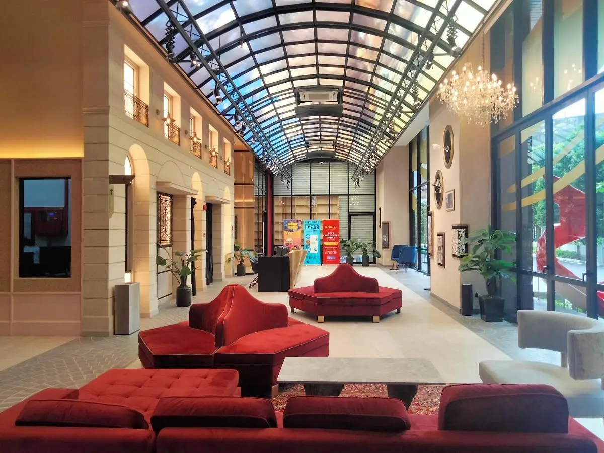 Scarletz Suites Klcc I Homebrickz Kuala Lumpur