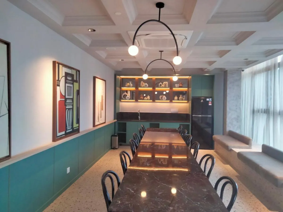 Scarletz Suites Klcc I Homebrickz Kuala Lumpur