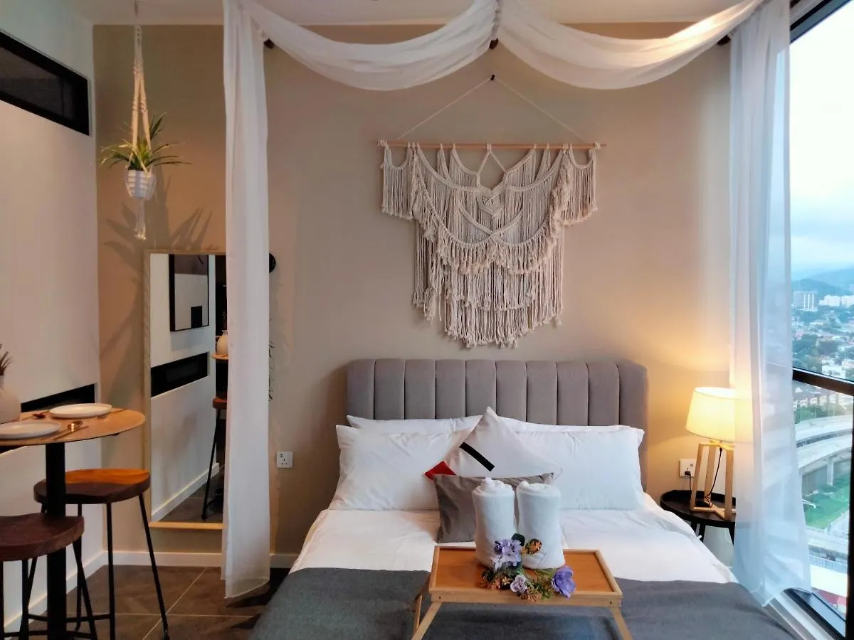Appartamento Scarletz Suites Klcc I Homebrickz Kuala Lumpur Malesia