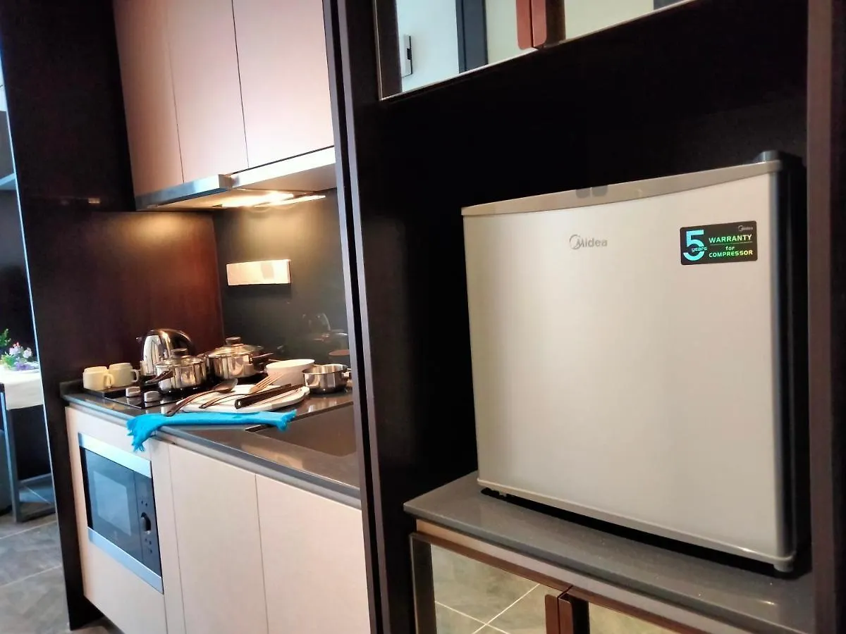 Scarletz Suites Klcc I Homebrickz Kuala Lumpur 0*,
